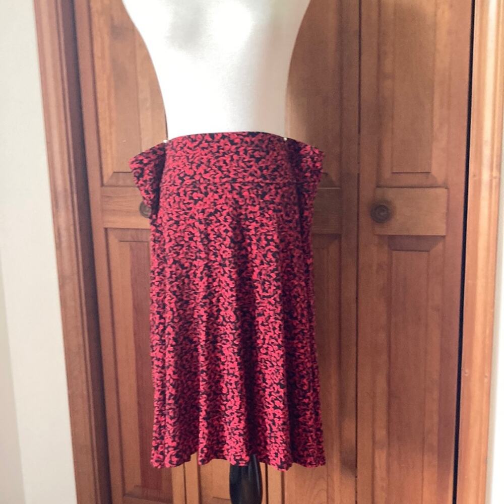 New York & Co Red & Black Stretch Pull On Skirt, Size XL
